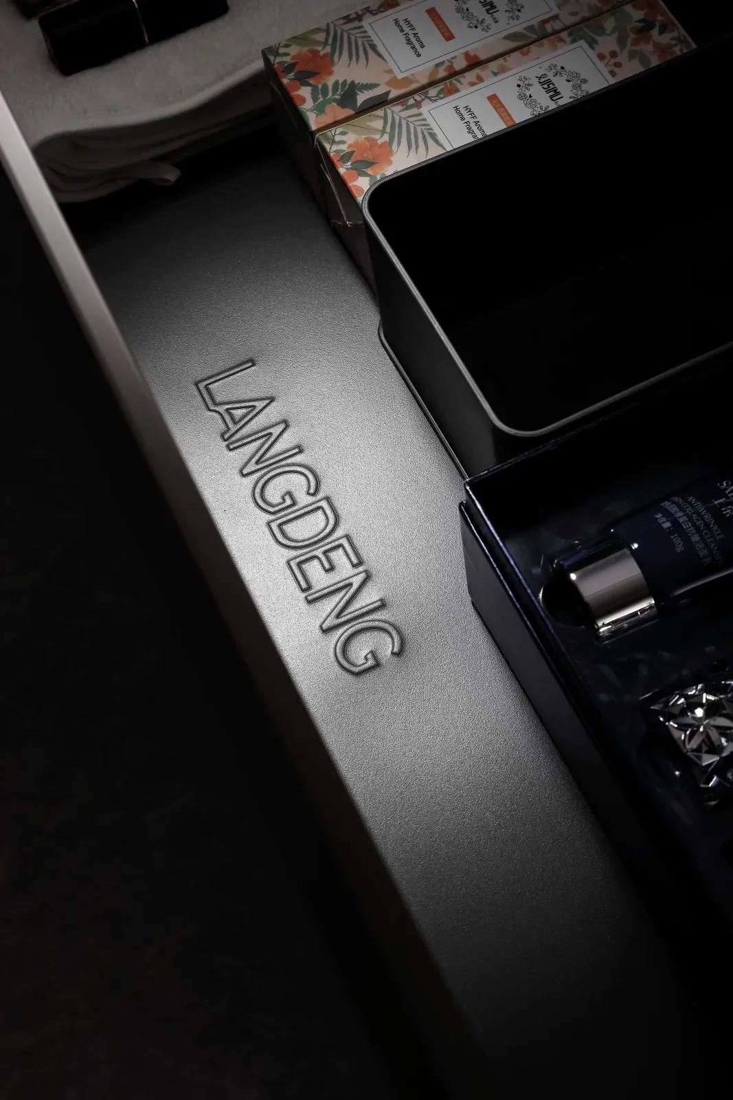 LD-5200 view 2
